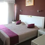 Kings Annex Aparthotel 3*