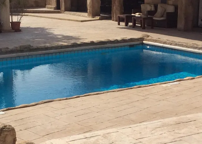 Kings Annex 3* Pafos