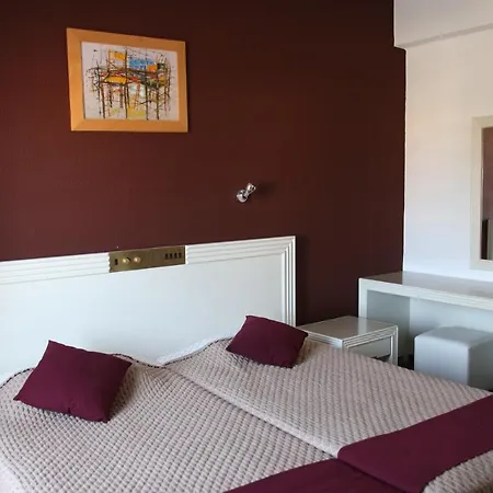 Kings Annex Aparthotel